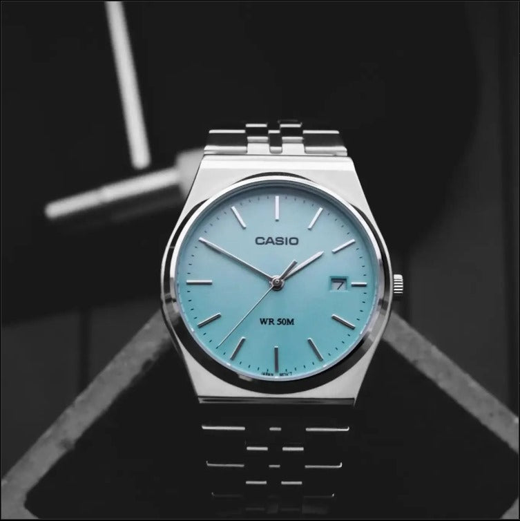 Addictivehub® Vintage Casio Watch